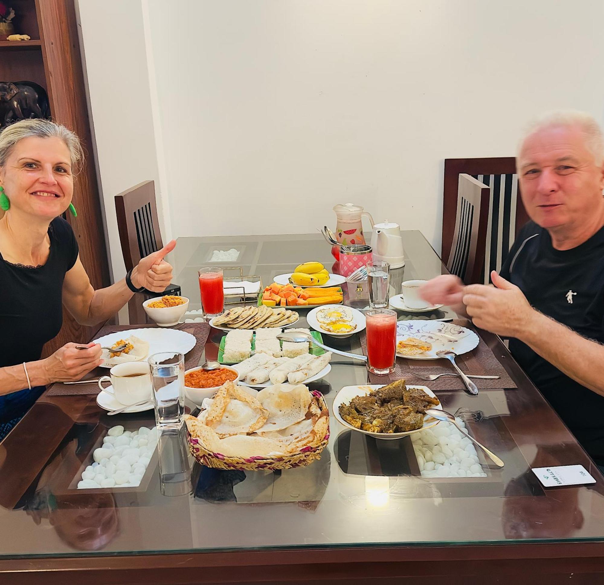 Emerald Home Stay أنرادابورام المظهر الخارجي الصورة
