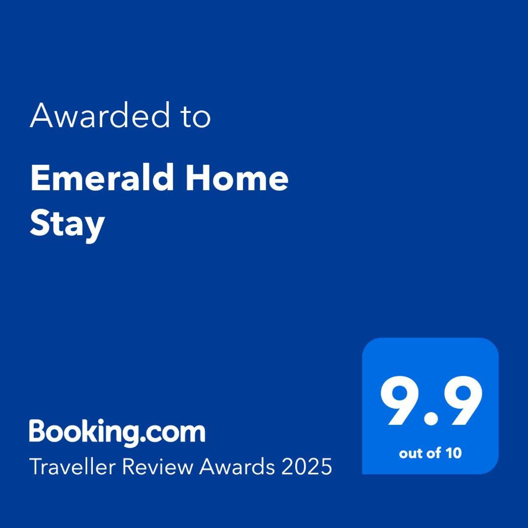 Emerald Home Stay أنرادابورام المظهر الخارجي الصورة